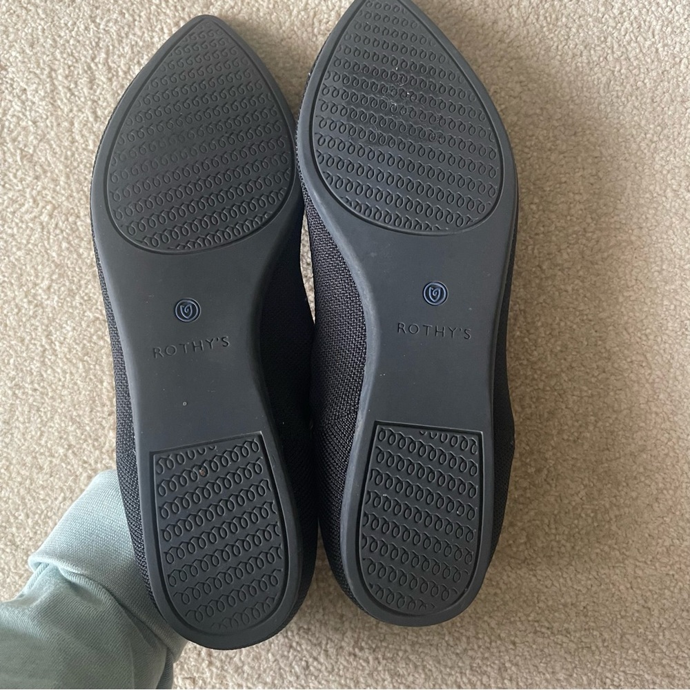 Rothy’s Black Pointed Toe Flats Slip On Shoes Size 10 (Fits like  9.5) - Picture 5 of 8